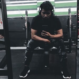 Meet your Posher, Pranav